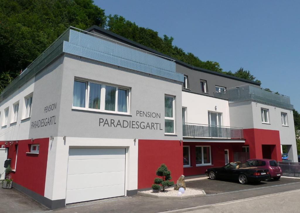 Fruhstuckspension Paradiesgartl — Hotel in Amstetten