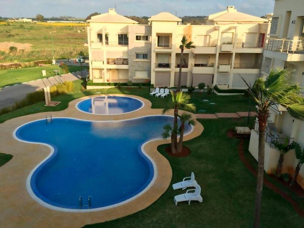 Villa à Bouznika Bayplage et golf in Sidi el Haj Bou Derbala, Morocco