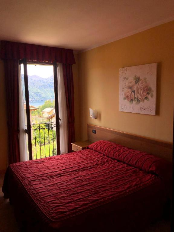 Hotel Adler — Hotel rooms in Menaggio, Lombardy