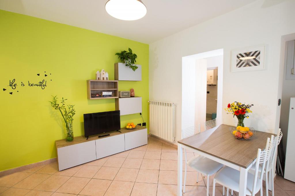 Sant’Orsola Apartment — Hotel in Bologna