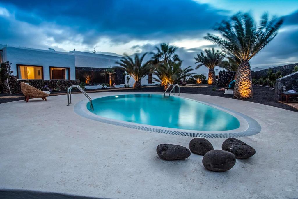 Los Lirios Hotel Rural - Adults Only — Hotel in Lanzarote