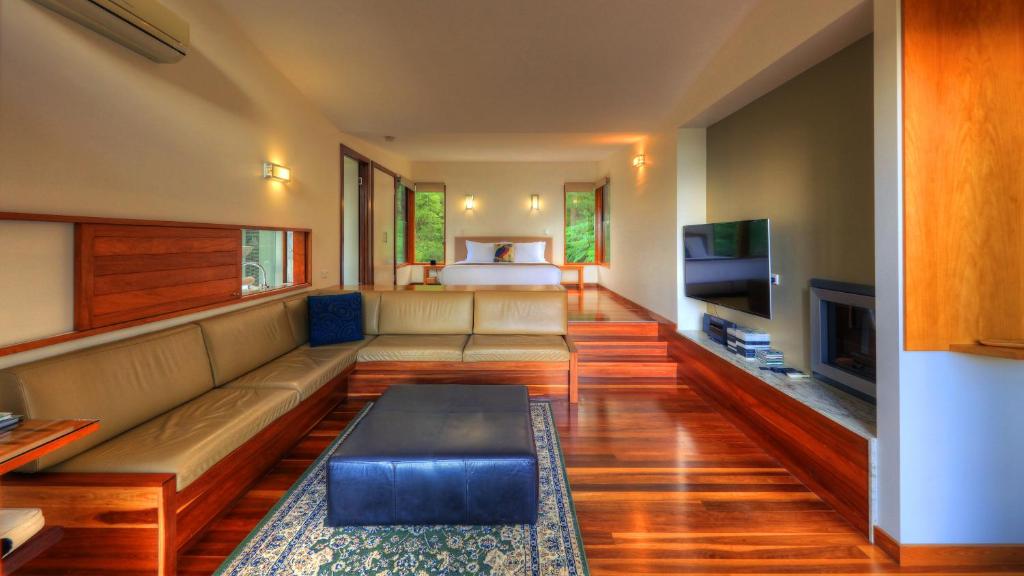 Montville Ocean View Cottages photo