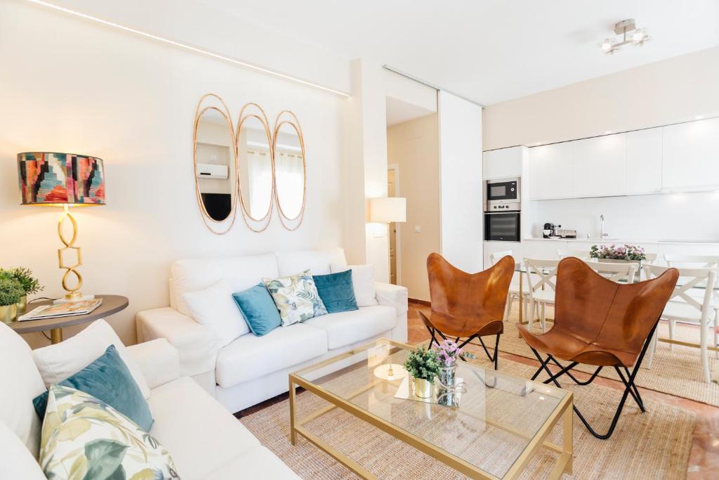 Stylish and wide- 3Bdr 3Bth- Los Remedios, Sevilla