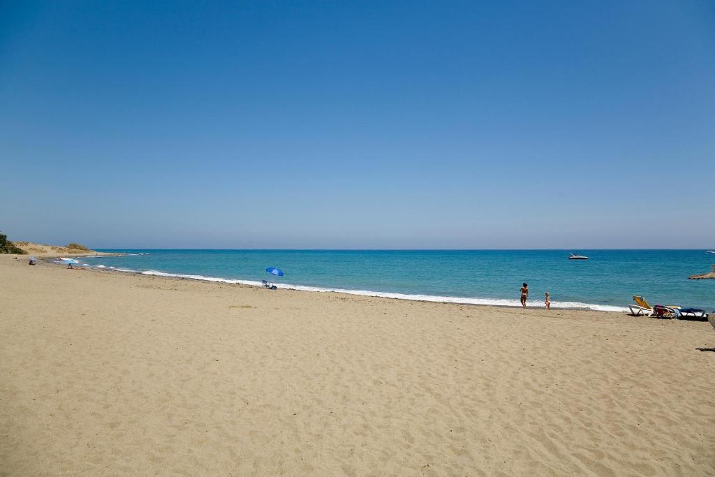 Apt 102 Guadalmansa Playa, Heaven Beach Apartments photo