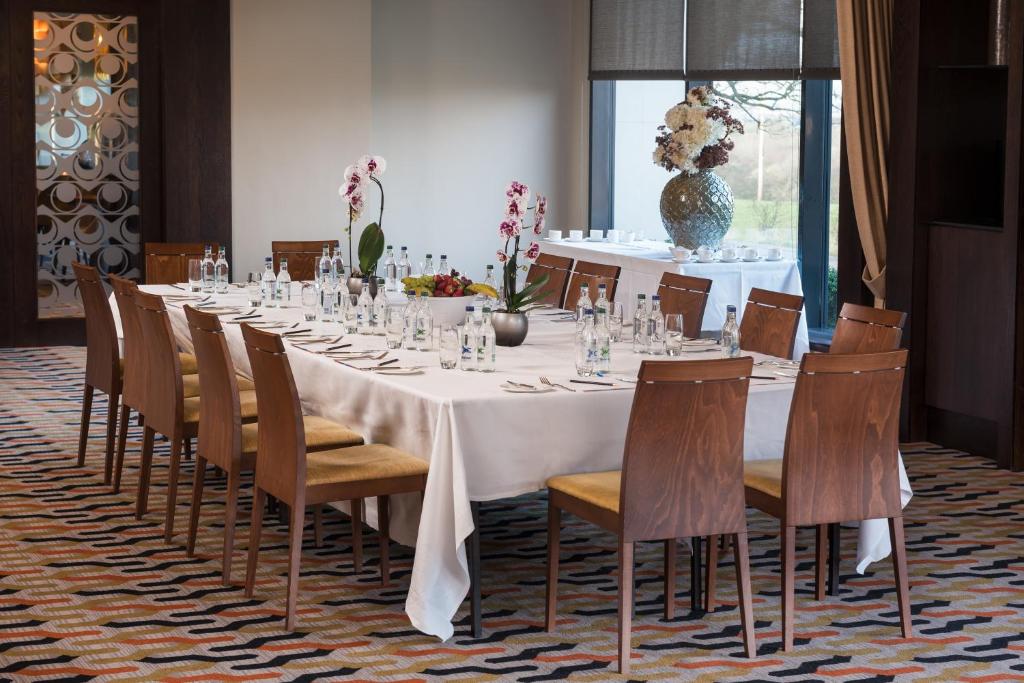 قاعة للمآدب