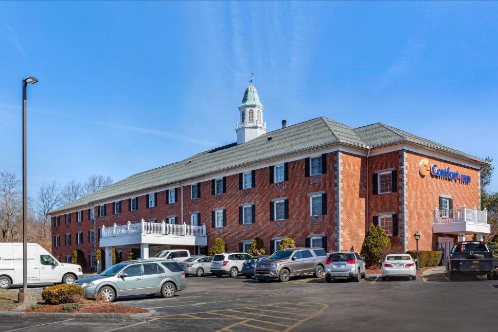 Comfort Inn Auburn-Worcester photo