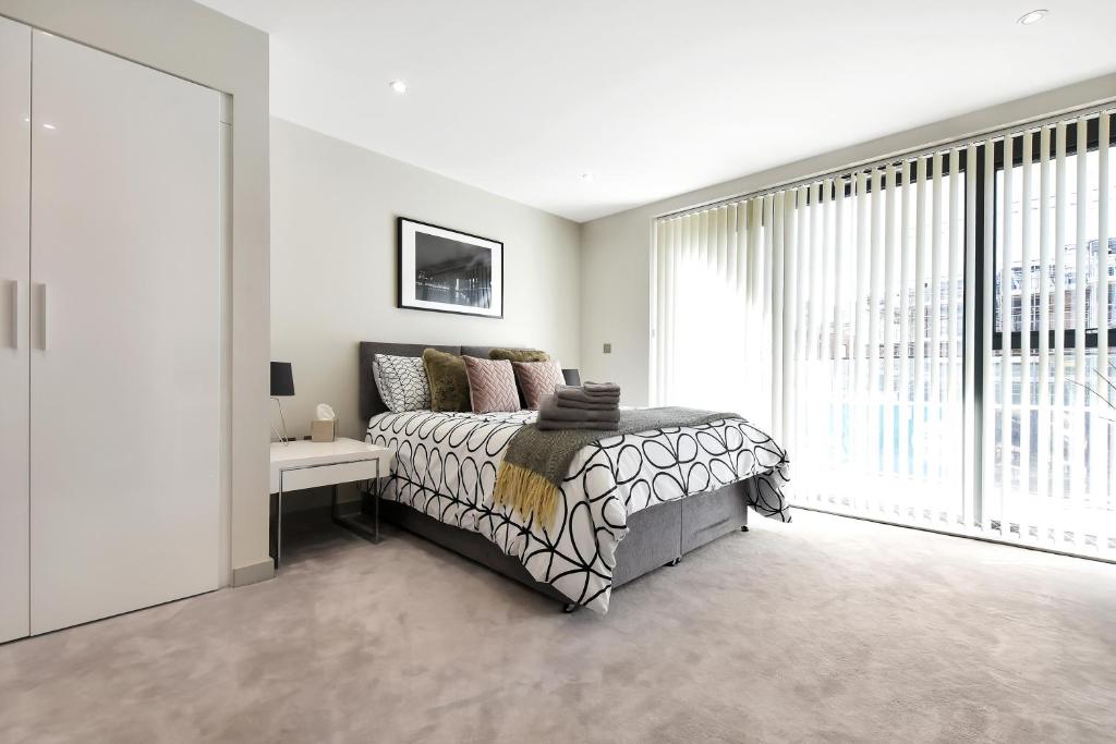 Esquire Apartments Ealing — Hotel in London