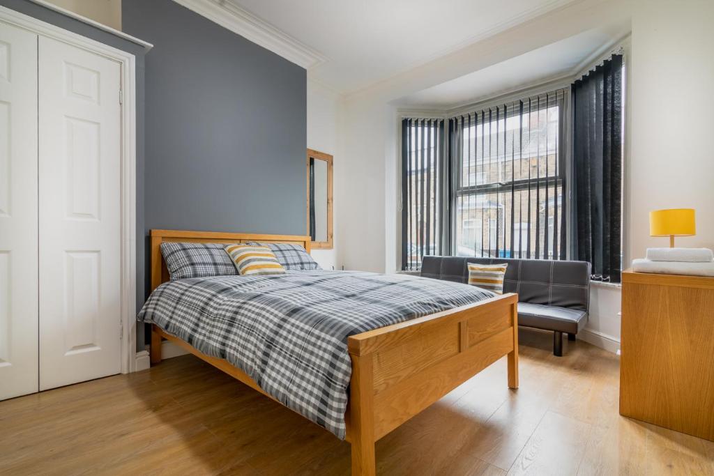 1 Bed Apt near Hospital and Stadium Free Parking Suit Work or Leisure 전경