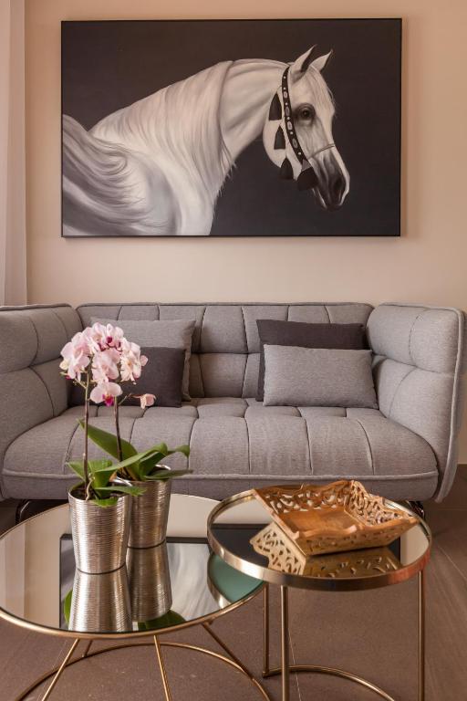 Shared lounge/TV area