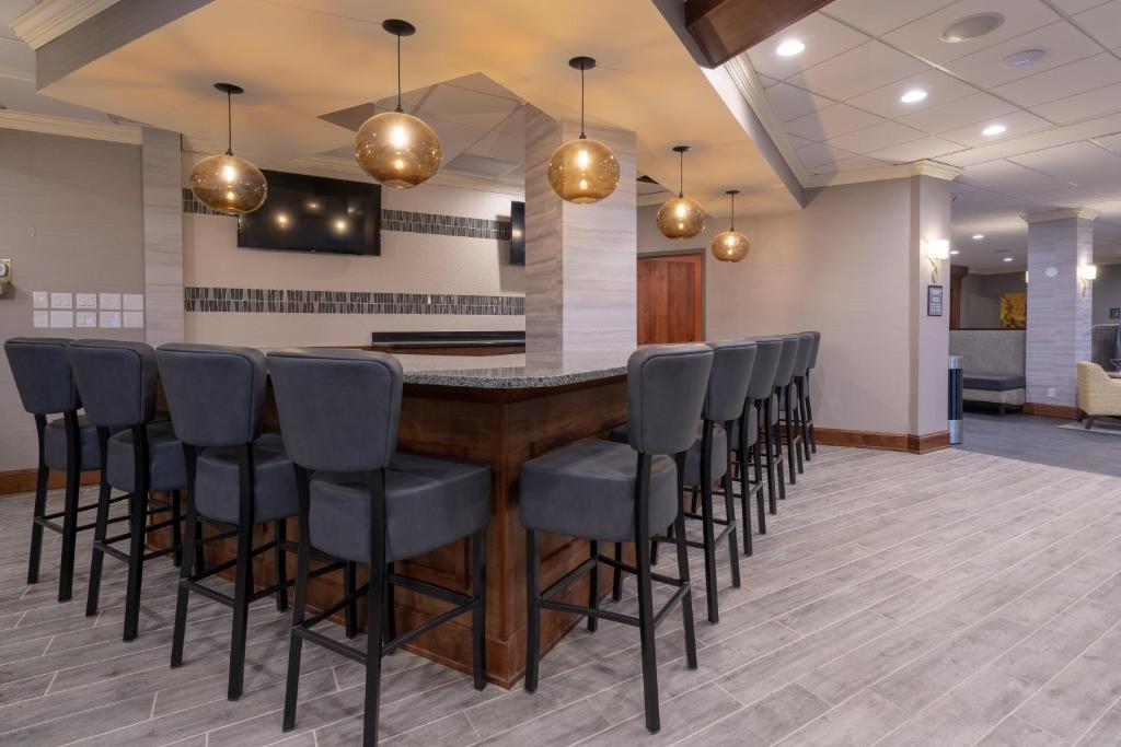 Cottonwood Suites Louisville Fair & Expo Center Photo 20