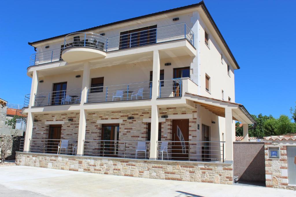 Medulinka apartments — Hotel in Liznjan
