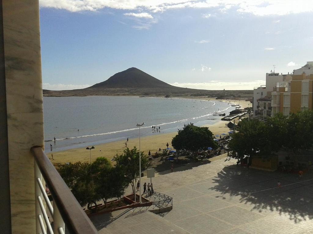 Lovely flat with sea-view, 1 minute walk to beach - 2