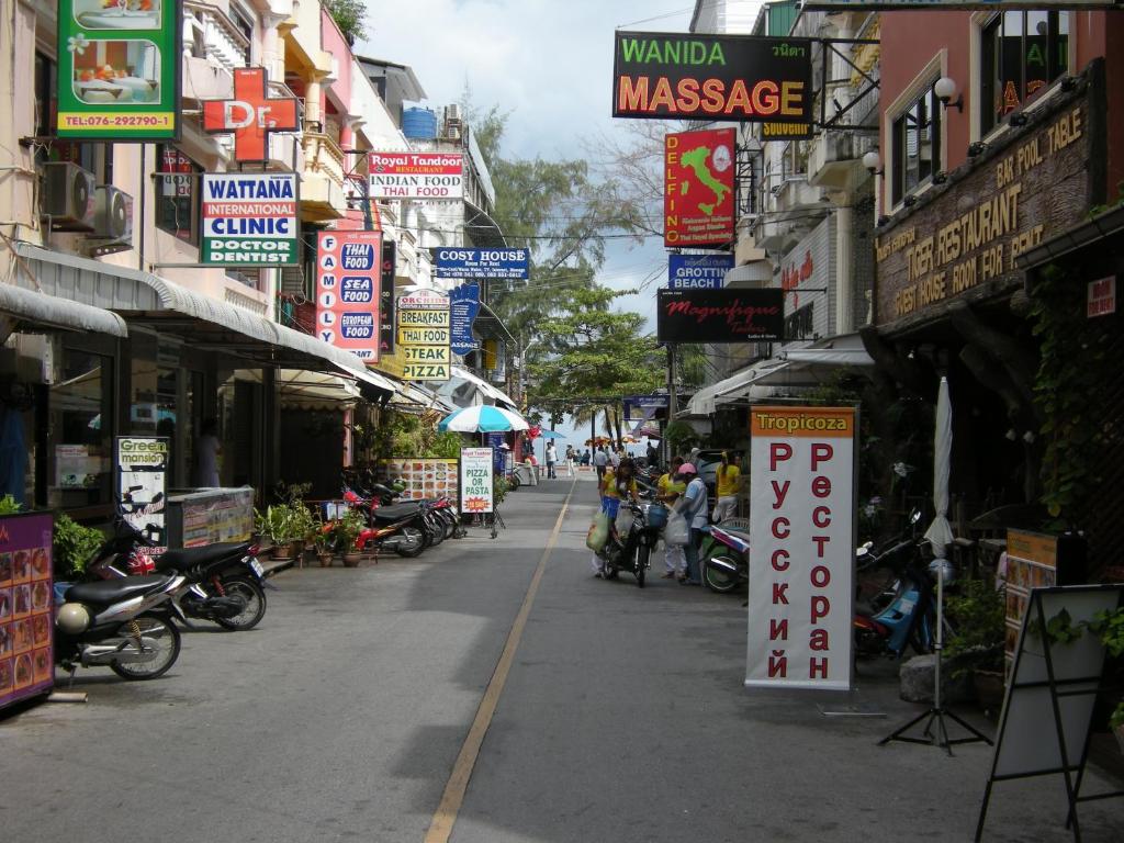 Patong Rose Guesthouse
