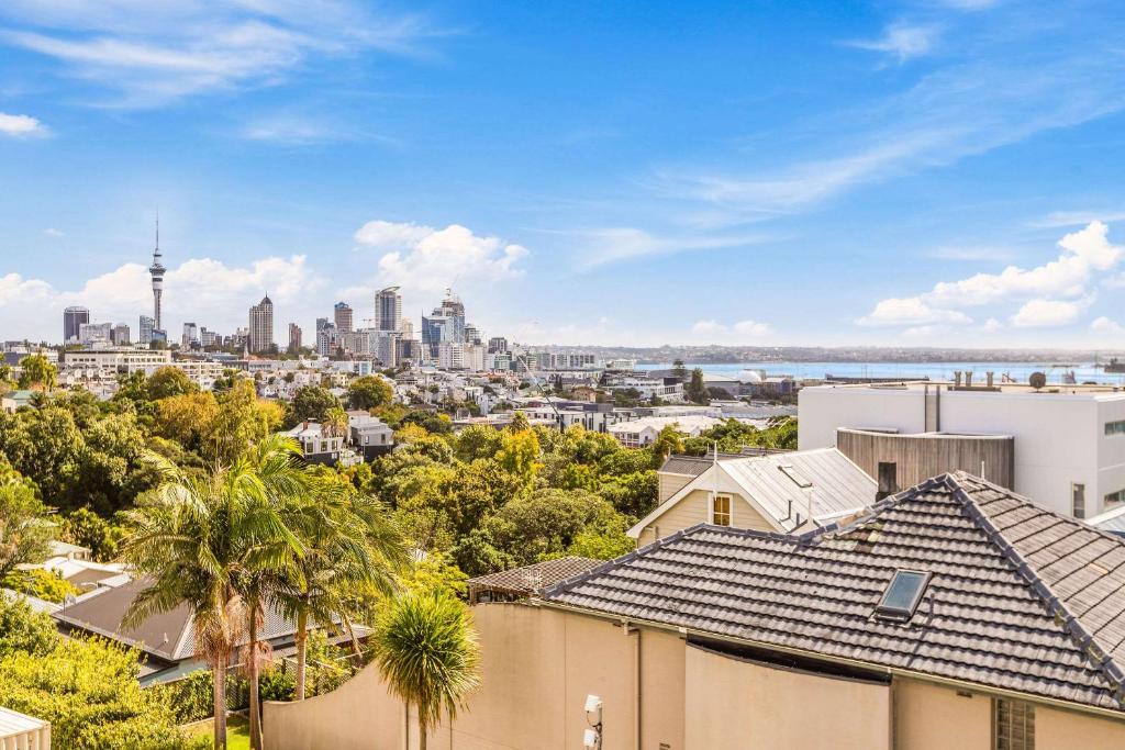 บริการและสิ่งอำนวยความสะดวก