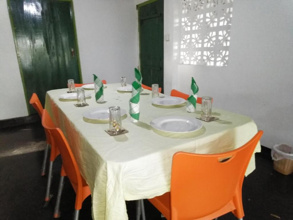 Udawalawe Wildlife & Nature Protection Bungalow photo