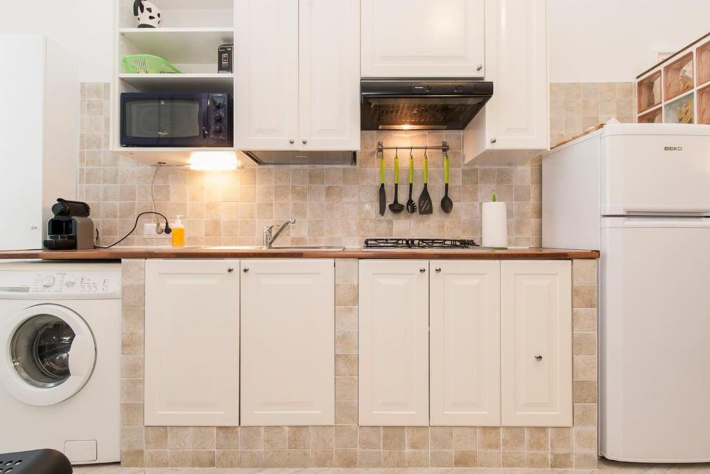 Guesthouse Bicocca. CIR: 015146-CNI-00288 - 2
