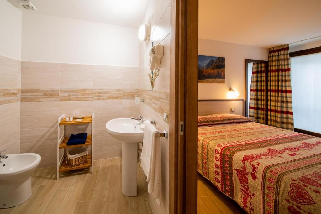Maison de Rosy Chambres photo