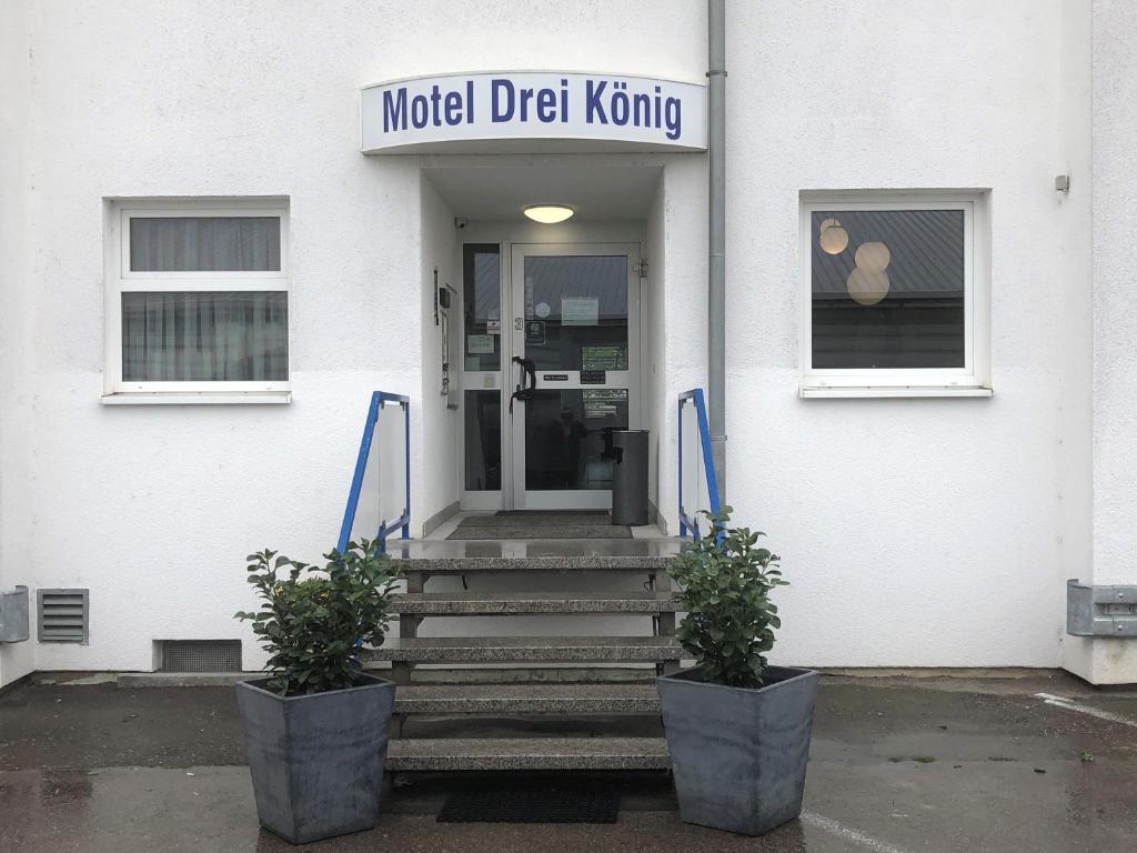 Motel Drei Konig- Ihr Transithotel photo