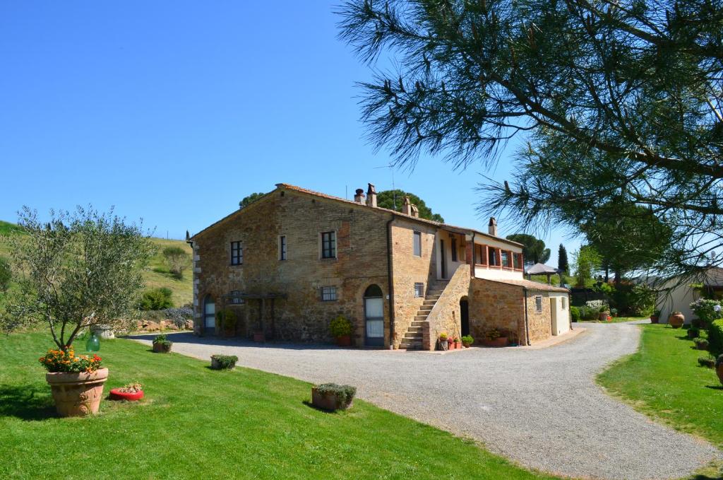 Agriturismo Poderino — Hotel in San Quirico d'Orcia