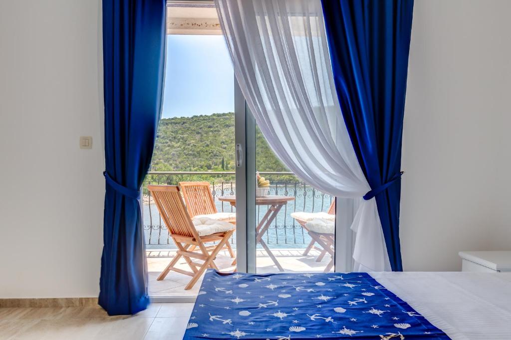 Villa SAN Apartments - 3