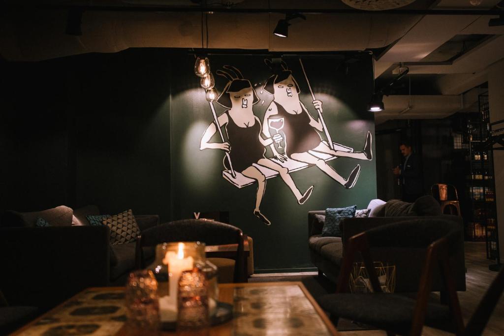 Pub/Lounge