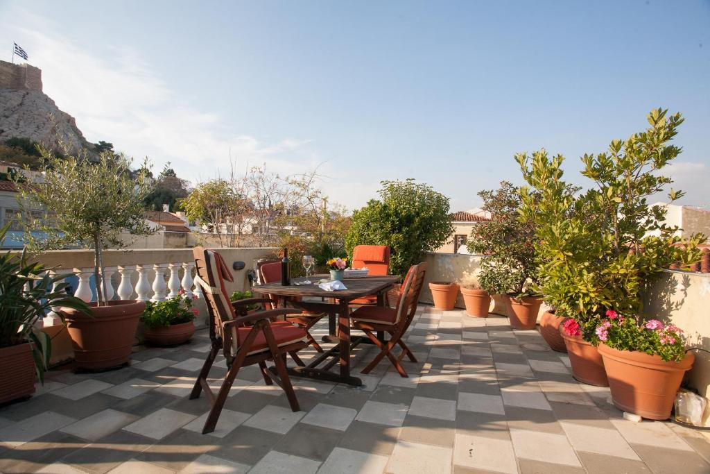 House at the Foothills of Acropolis — Hotel in Athens