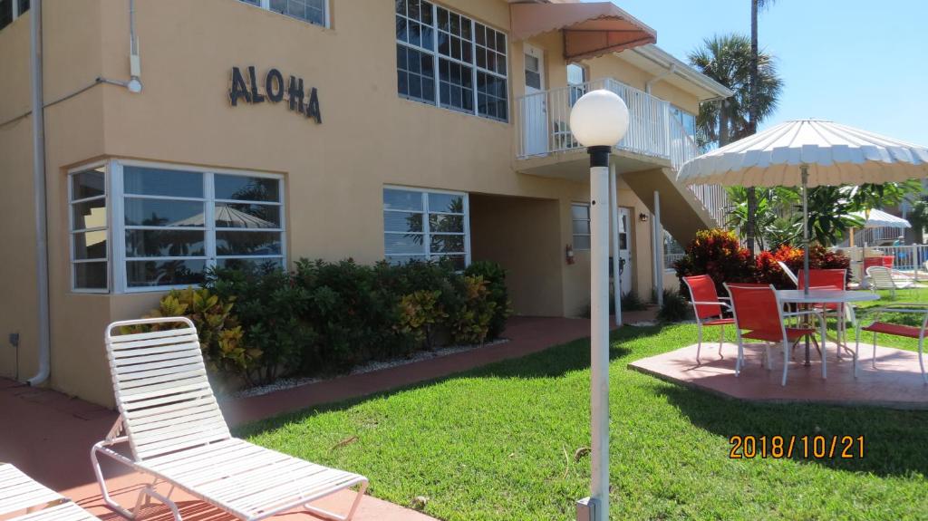Aloha Condominium On the Intracoastal-Walk to the Beach photo