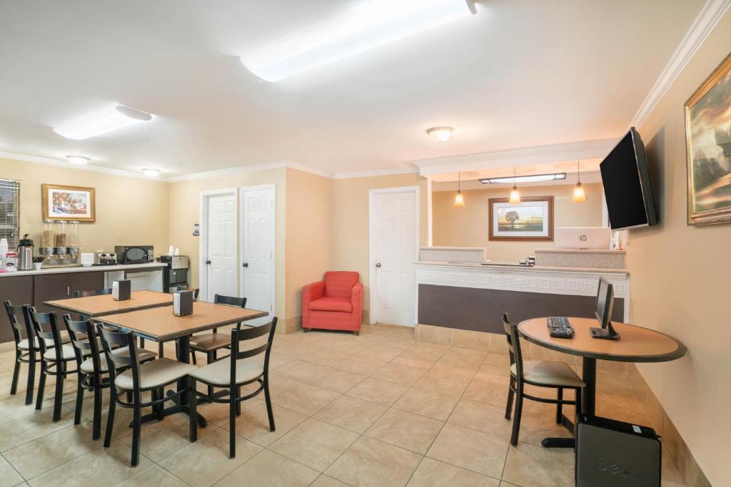 Travelodge by Wyndham Santee, Santee (SC) 2024 Updated Prices, Deals