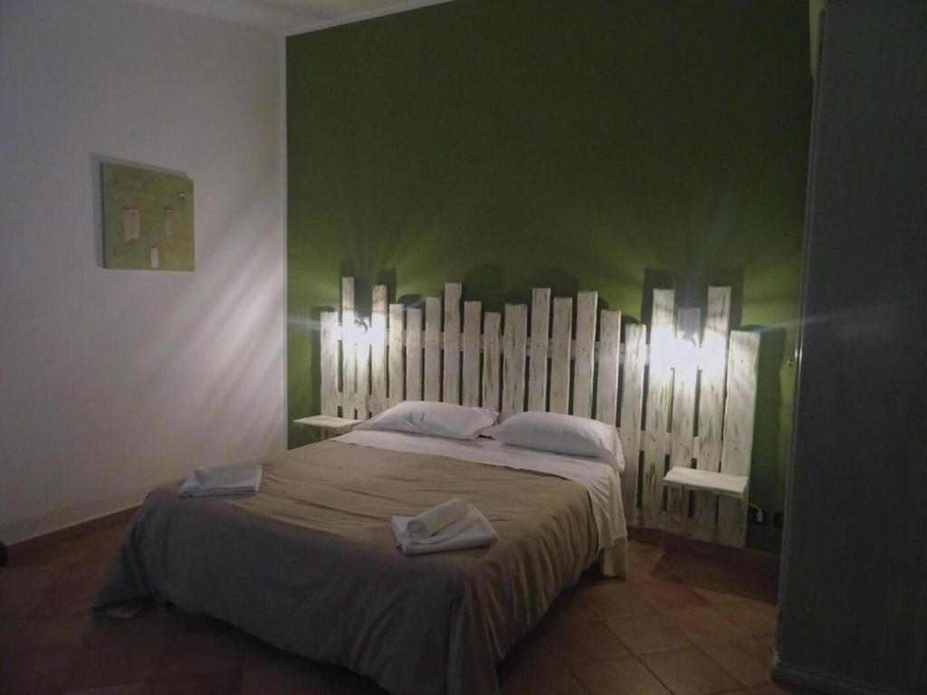 Clock's House - 5