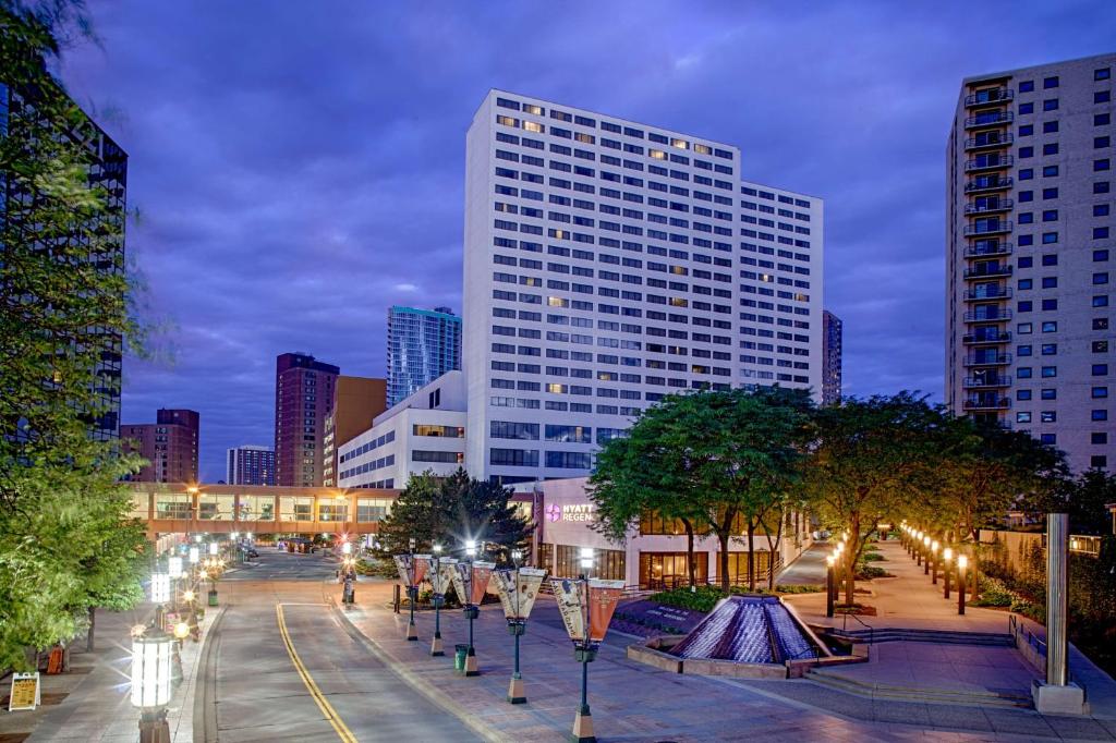 Hyatt Regency Minneapolis photo