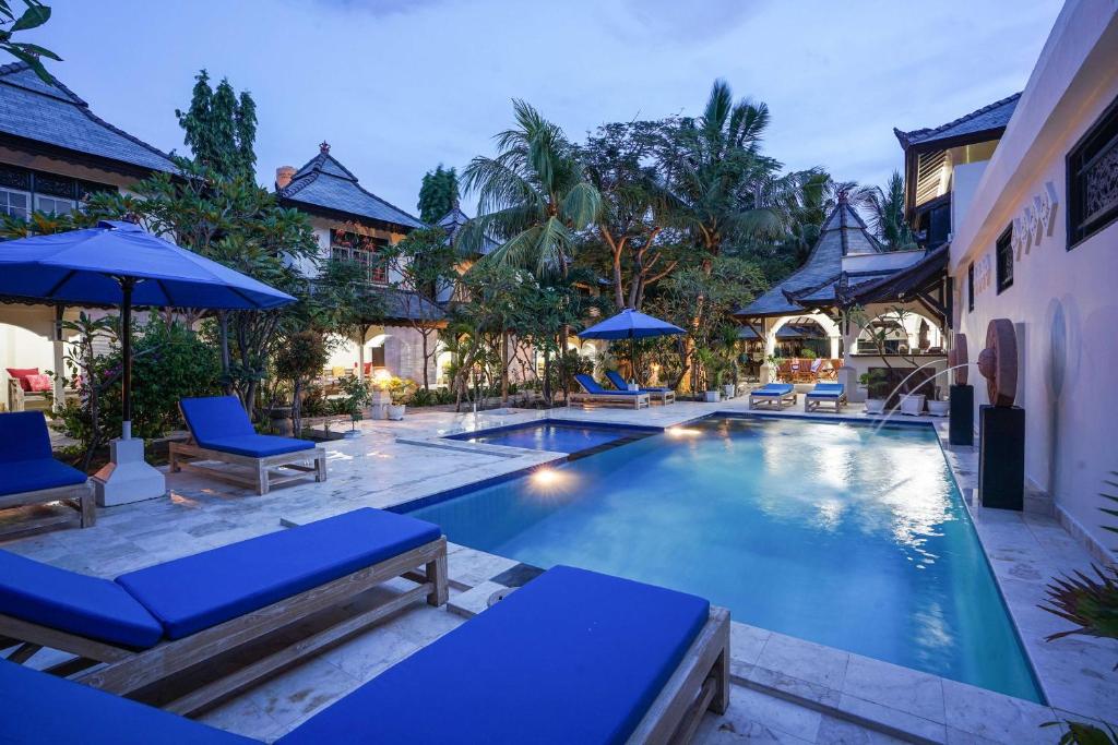 Martas Hotel photo
