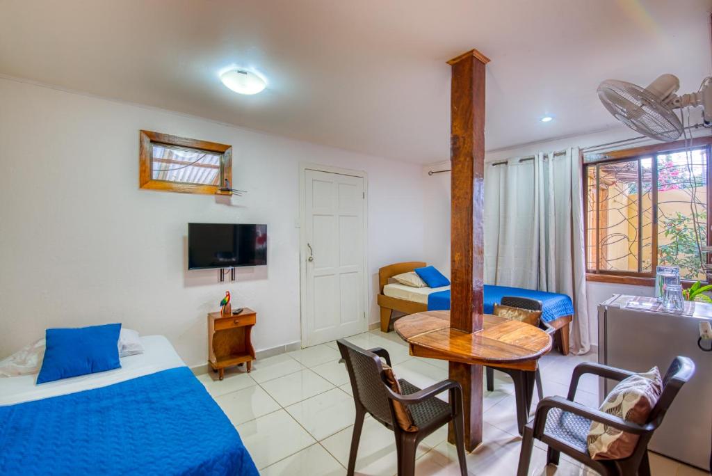 Basic Triple Room/No Oceanview