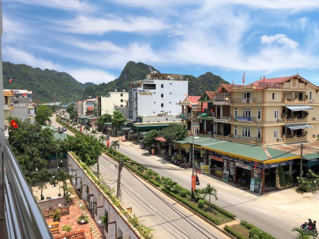 Starlet Hotel Phong Nha