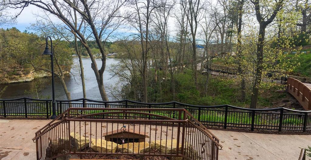 Wisconsin Dells Area Condominiums photo