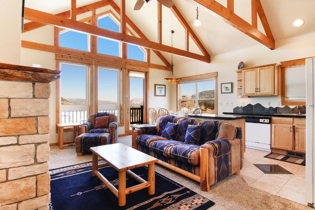 Comanche Peak 39 Condo — Hotel in Estes Park (CO)