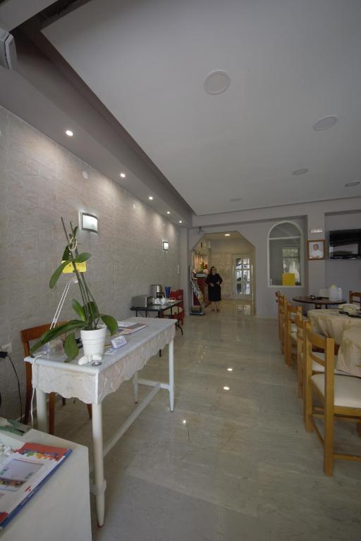 Bikakis Family Apartments