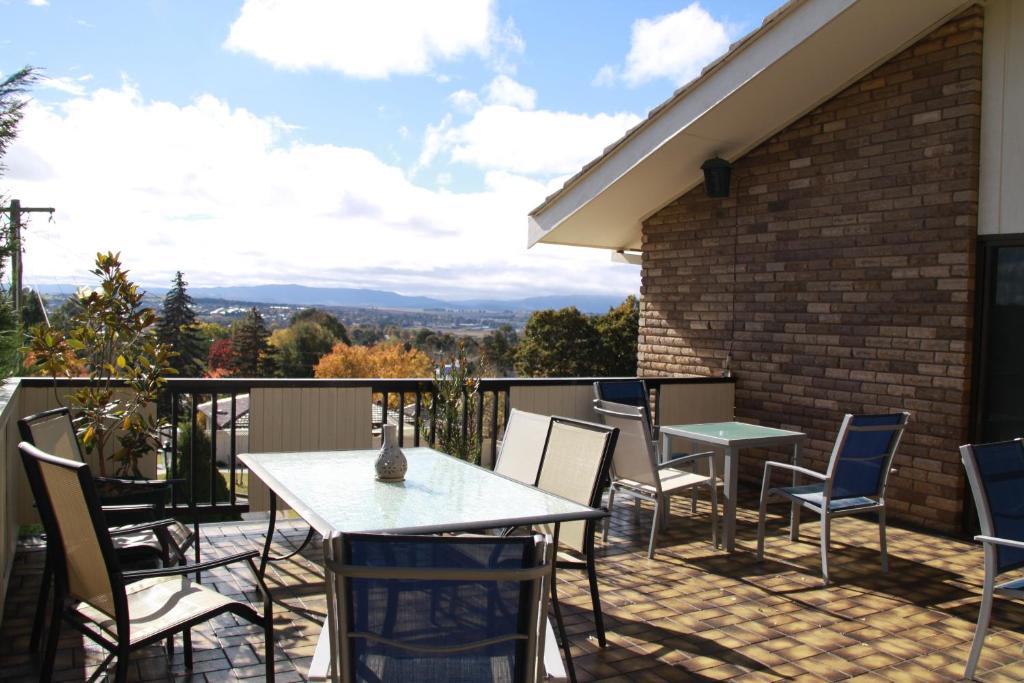Bathurst Heights B&B photo