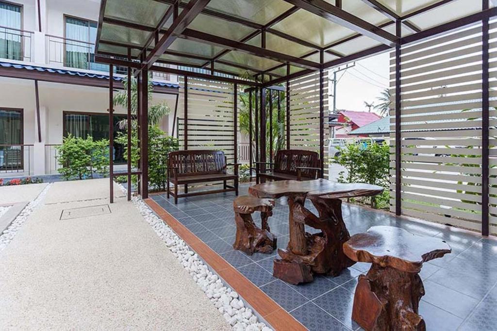 Garden, Phangan Island View Hotel in Ko Pha-ngan