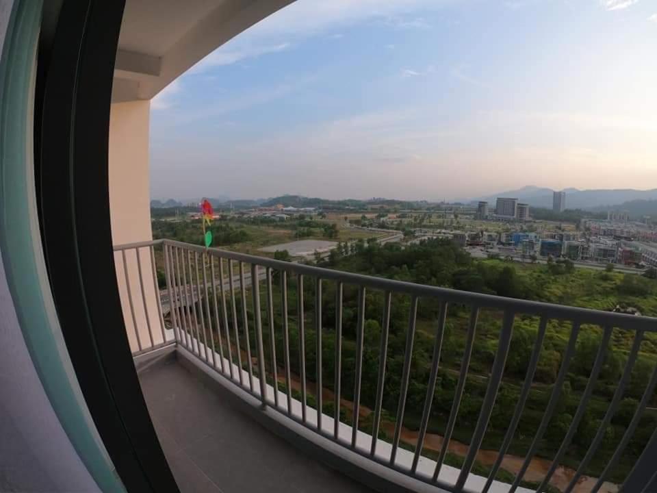 Hana Lodge Neat, Comfy 3 Bdrm Apartment Meru Ipoh Casa Kayangan 15mins to World of Tambun LWOT photo