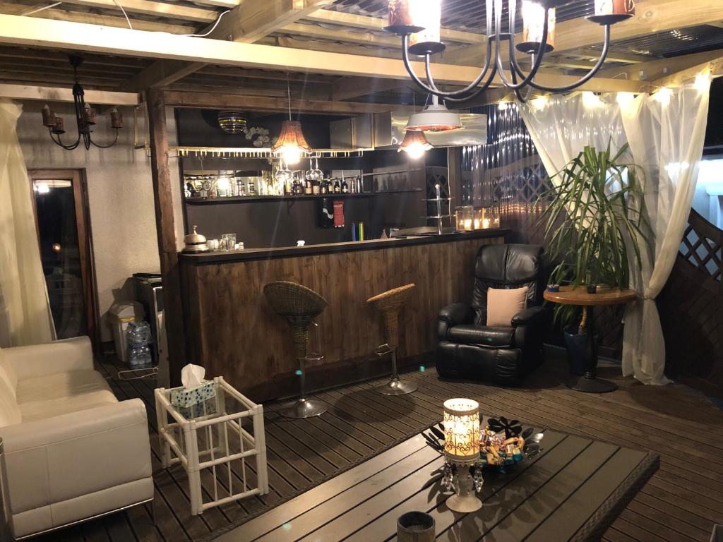 Bar/lounge