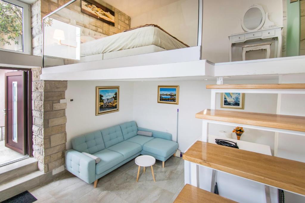 Studio Mateja, Piran