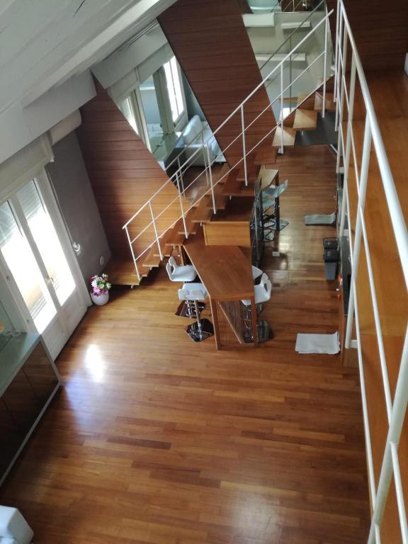 Penthouse apartment w terrace 5 min walk to Duomo photo