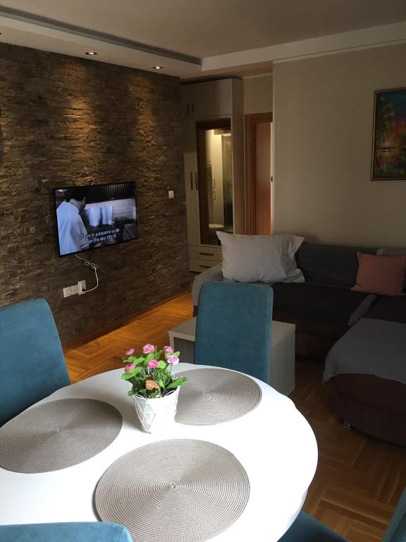Zlatibor Apartman Pantic — Hotel in Zlatibor