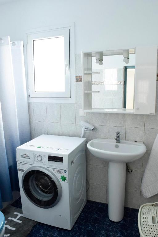 Authentic Santorinian Home Experience photo