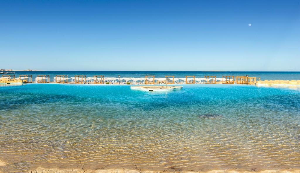 Gravity Hotel &amp; Aqua Park Sahl Hasheesh Families and Couples Only — Hotel in Hurghada