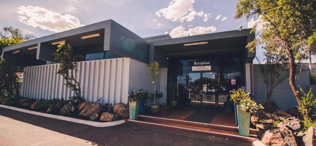 Kalgoorlie Overland Motel photo