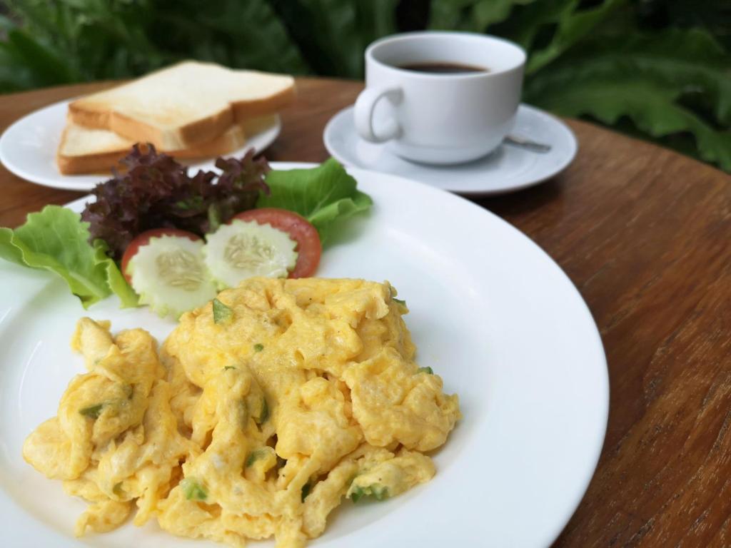 อาหารและเครื่องดื่ม