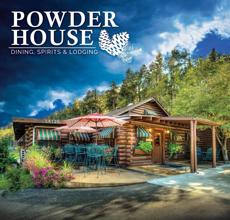 Powder House Lodge，位于奇斯顿的酒店