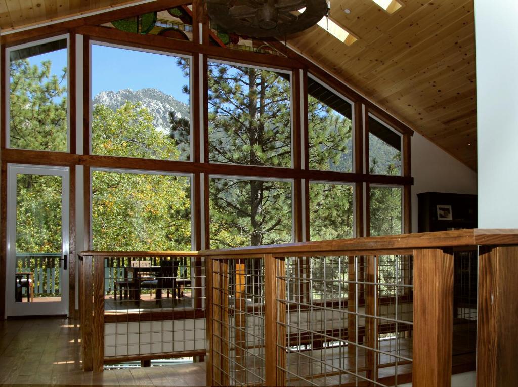 The Grand Idyllwild Lodge photo