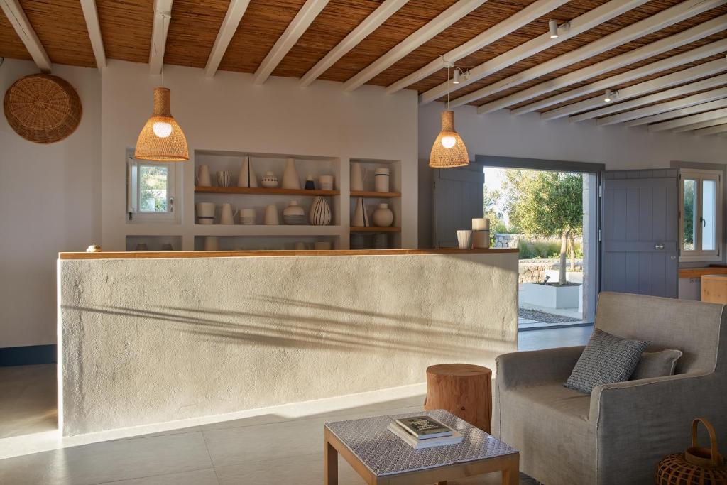 フロント・ロビー